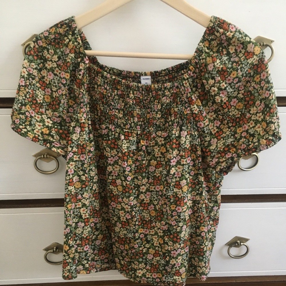 Old Navy floral top